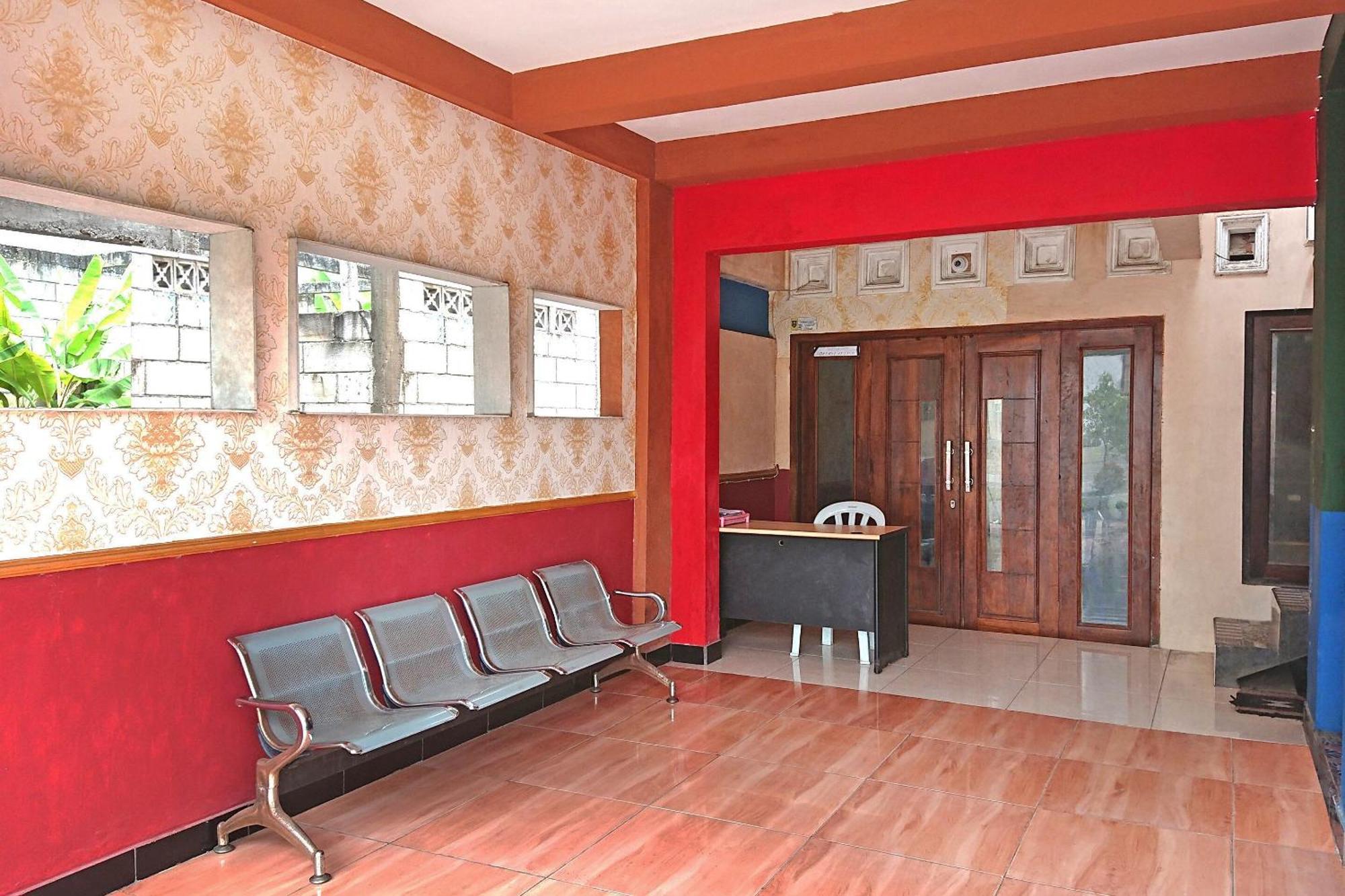 קילקאפ Spot On 2473 Buana Jaya Guest House מראה חיצוני תמונה